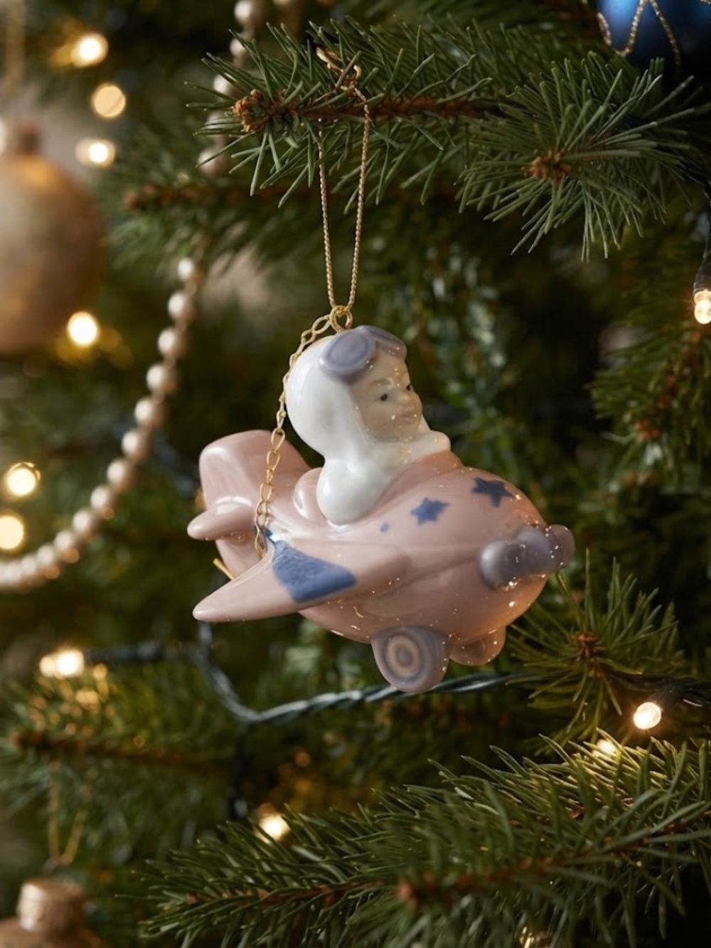 LLADRO SANTA'S WORKSHOP "LITTLE AVIATOR" PORCELAIN ORNAMENT IN BOX